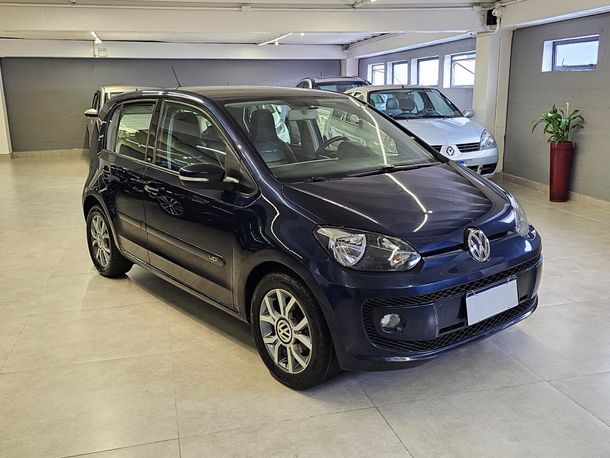 VolksWagen up! move 1.0 TSI Total Flex 12V 5p