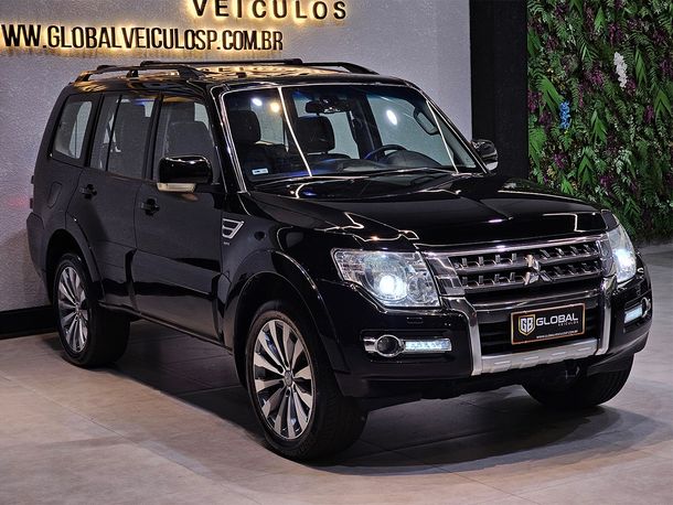 Mitsubishi Pajero HPE Full 3.2 4x4 T.I.Dies. 5p Aut