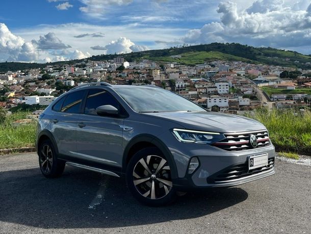 VolksWagen Nivus Highline 1.0 200 TSI Flex Aut.