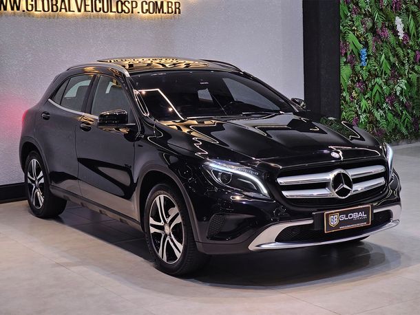 Mercedes GLA 200 Vision 1.6/1.6 TB 16V Flex Aut.