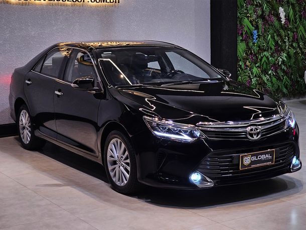 Toyota Camry XLE 3.5 24V Aut.