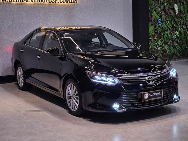 Toyota Camry XLE 3.5 24V Aut.