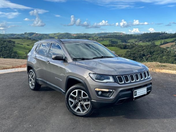 Jeep COMPASS LONGITUDE 2.0 4x4 Dies. 16V Aut.