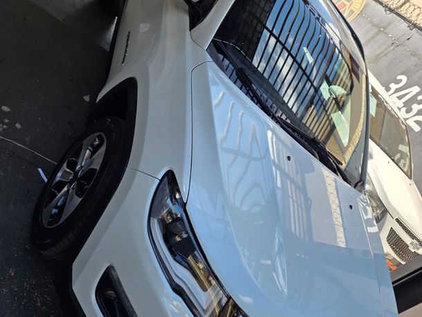 Jeep COMPASS LONGITUDE 2.0 4x2 Flex 16V Aut.