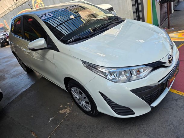 Toyota YARIS XL Live 1.3 Flex 16V 5p Aut.