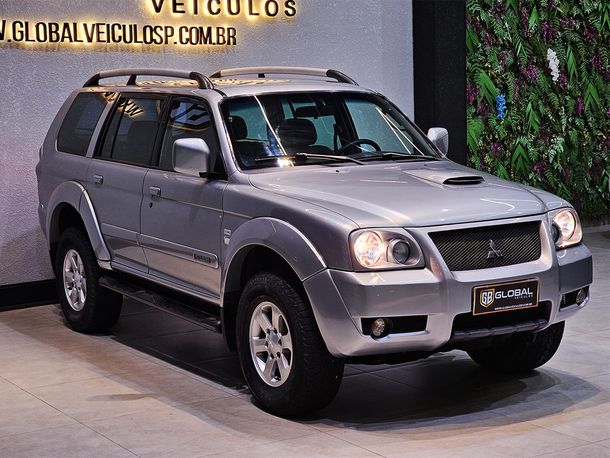 Mitsubishi Pajero Sport HPE 3.5 4x4 200cv Aut.