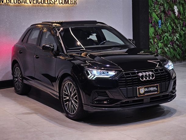 Audi Q3 Black Ed. 1.4 TFSI Flex/Black S-tron.