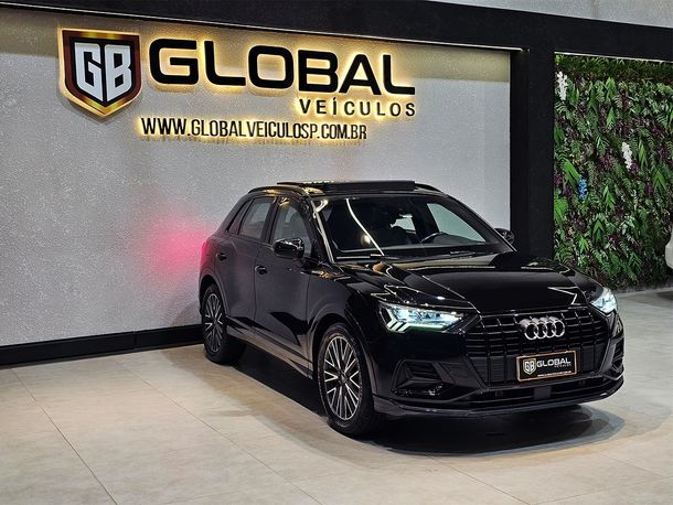 Audi Q3 Black Ed. 1.4 TFSI Flex/Black S-tron.