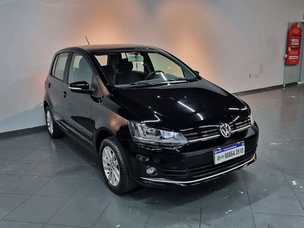 VolksWagen Fox Connect 1.6 Flex 8V 5p