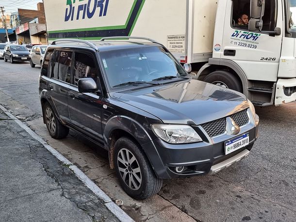 Mitsubishi Pajero TR4 2.0/ 2.0 Flex 16V 4x4 Aut.
