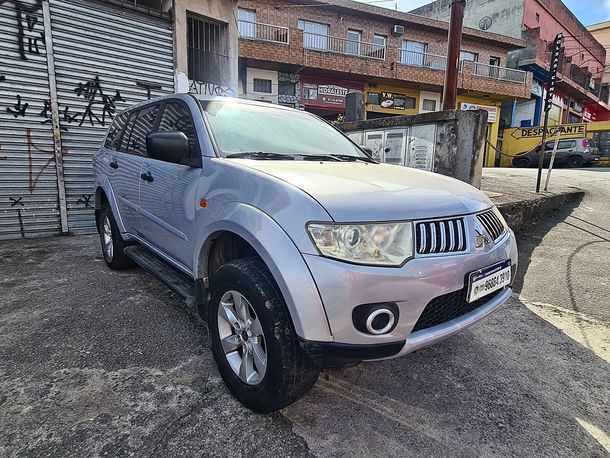 Mitsubishi Pajero DAKAR HPE 3.2 4x4 T.I Dies 5p Aut
