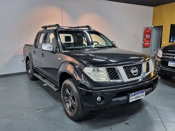 Nissan Frontier LE CD 4x4 2.5 TB Diesel Aut.