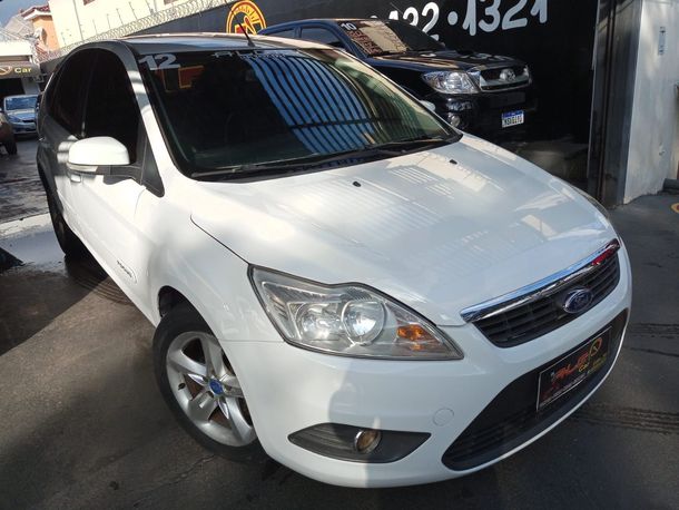 Ford Focus 2.0 16V/SE/SE Plus Flex 5p Aut.