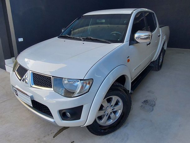 Mitsubishi L200 Triton HPE 3.2 CD TB Int.Diesel Aut