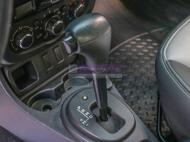 Renault DUSTER Dynamique 2.0 Flex 16V Aut.