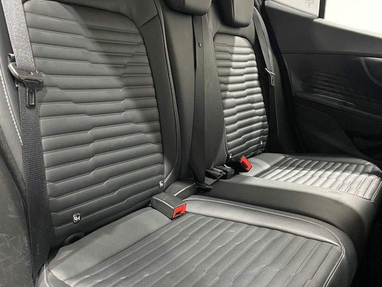 Fiat Fastback Audace 200 TB Aut (Hibrído)
