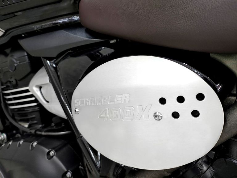 TRIUMPH SCRAMBLER 400 X