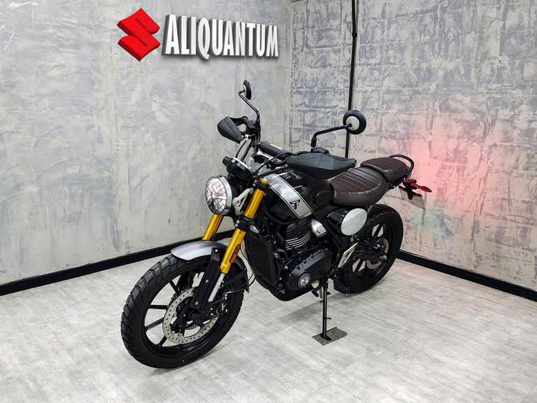 TRIUMPH SCRAMBLER 400 X