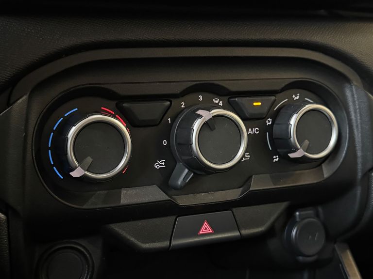 Citroën C3 Live 1.0 Flex 6V 5p Mec.