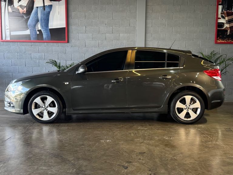 Chevrolet CRUZE HB Sport LT 1.8 16V FlexP. 5p Mec