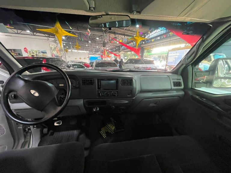 Ford F-250 XLT 3.9 4x2 Diesel TB