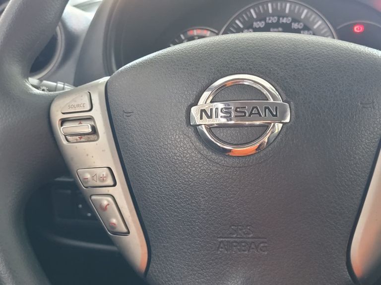 Nissan MARCH SL 1.6 16V FlexStart 5p Aut.