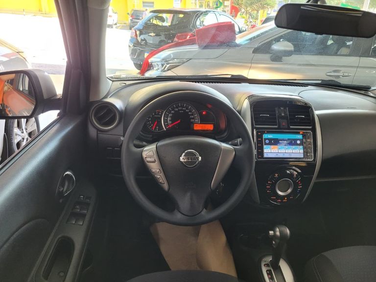 Nissan MARCH SL 1.6 16V FlexStart 5p Aut.
