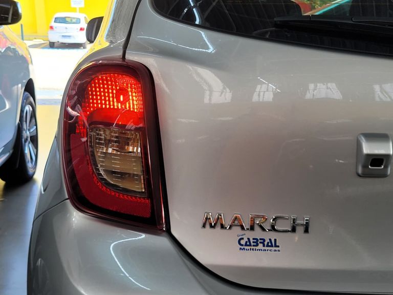 Nissan MARCH SL 1.6 16V FlexStart 5p Aut.