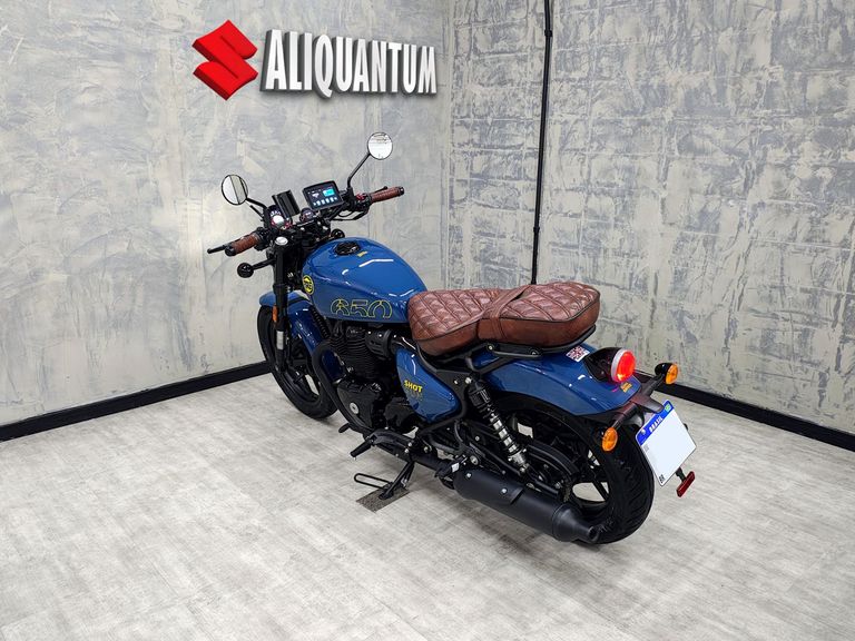 Royal Enfield Shotgun 650 Top