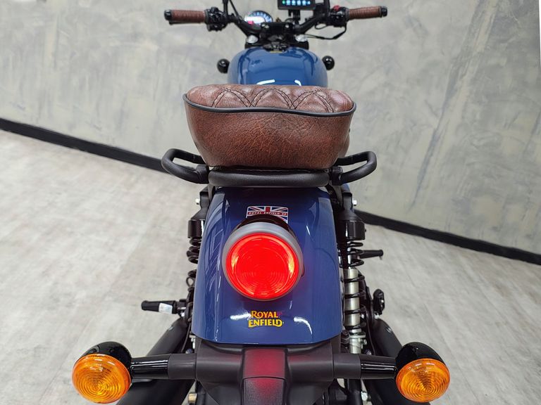Royal Enfield Shotgun 650 Top