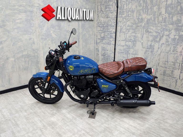 Royal Enfield Shotgun 650 Top
