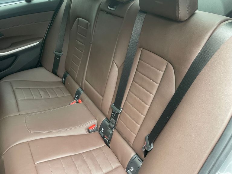 BMW 320iA 2.0 TB M Sport A.Flex/M.Sport 4p