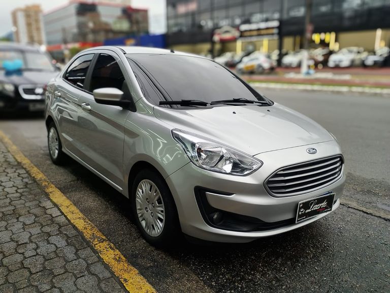Ford Ka 1.5 Sedan SE 12V Flex 4p Aut.