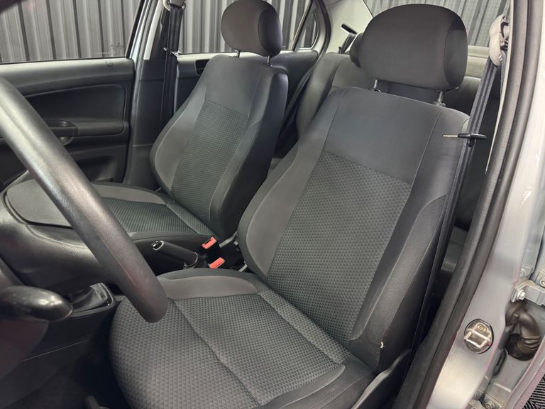 VolksWagen VOYAGE 1.6 MSI Flex 8V 4p