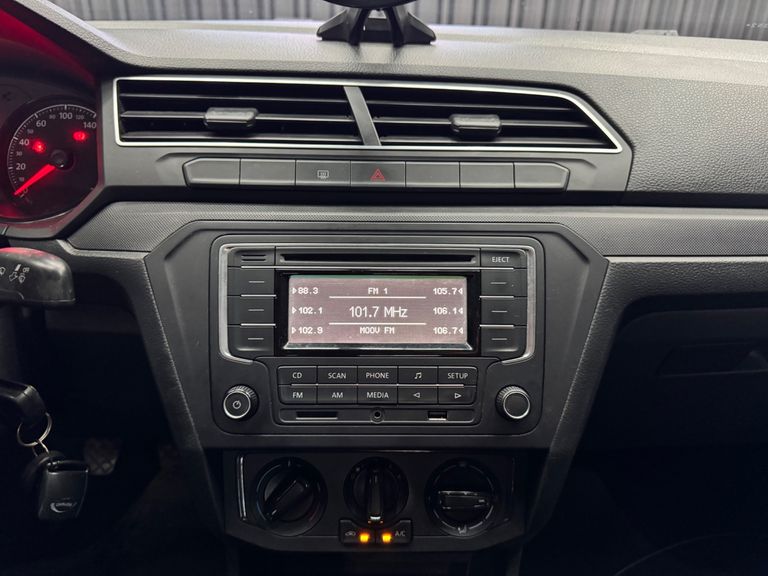 VolksWagen VOYAGE 1.6 MSI Flex 8V 4p