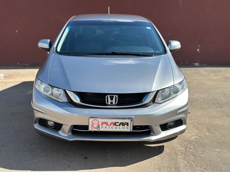 Honda Civic Sedan LXR 2.0 Flexone 16V Aut. 4p