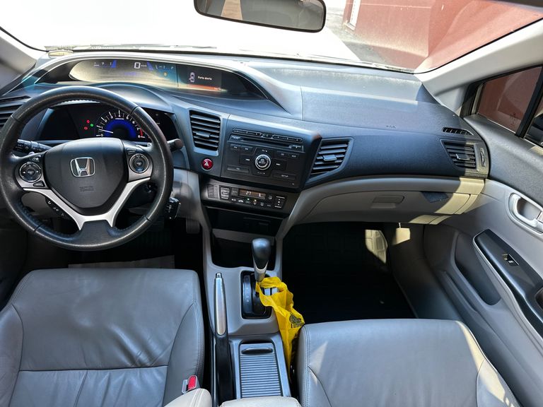 Honda Civic Sedan LXR 2.0 Flexone 16V Aut. 4p