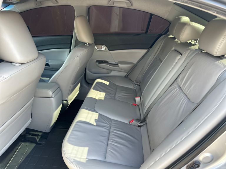 Honda Civic Sedan LXR 2.0 Flexone 16V Aut. 4p