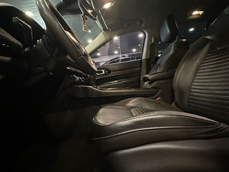 Jeep Commander Limited T270 1.3 TB Flex Aut.