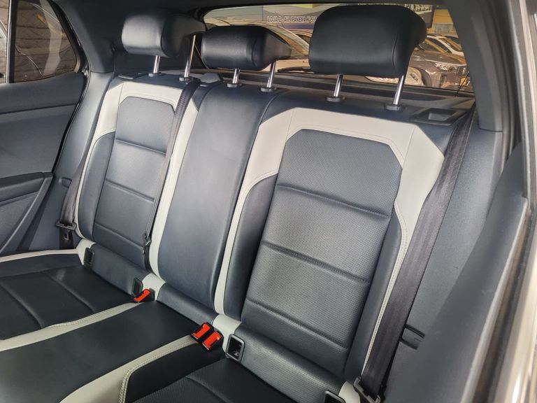 VolksWagen T-Cross Hig. 250 TSI 1.4 Flex 16V 5p Aut