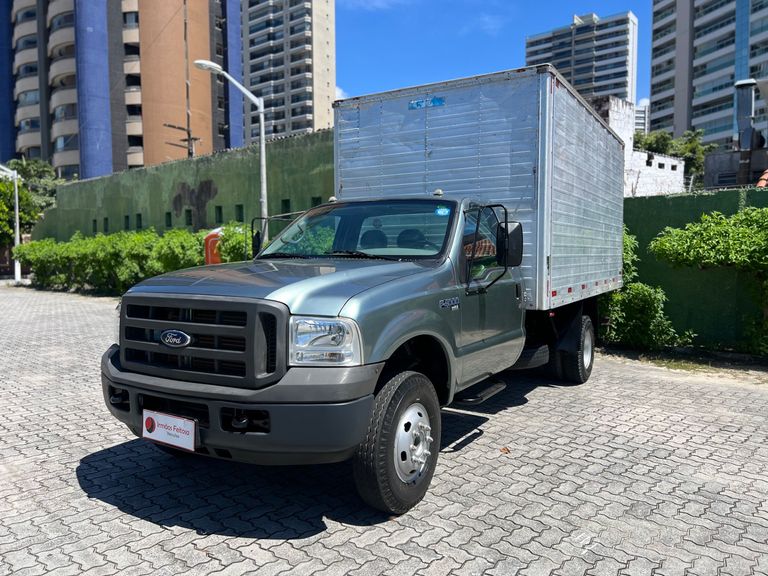 FORD F-4000 TURBO CUMMINS 2p (diesel)