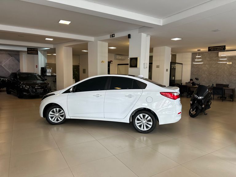 Hyundai HB20S C.Plus/C.Style1.0 Flex 12V Mec. 4P
