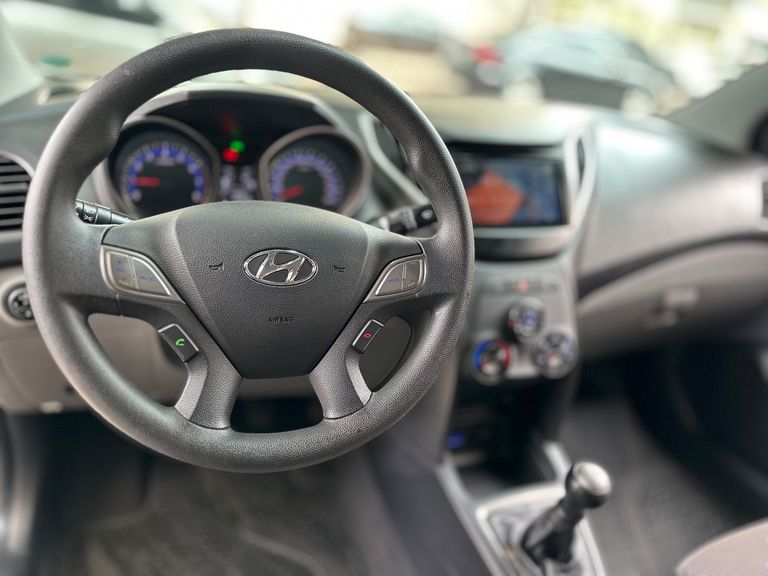 Hyundai HB20S C.Plus/C.Style1.0 Flex 12V Mec. 4P