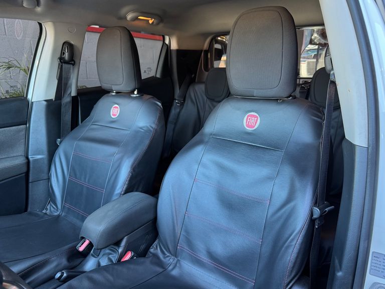 Fiat Toro Freedom 1.8 16V Flex Aut.