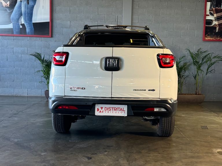 Fiat Toro Freedom 1.8 16V Flex Aut.