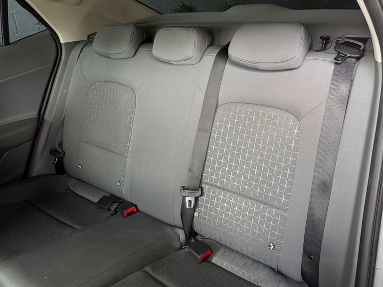 Hyundai HB20S Comfort Plus 1.0 Flex 12V Mec.
