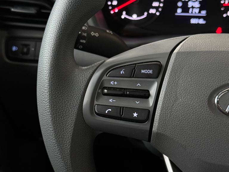 Hyundai HB20S Comfort Plus 1.0 Flex 12V Mec.