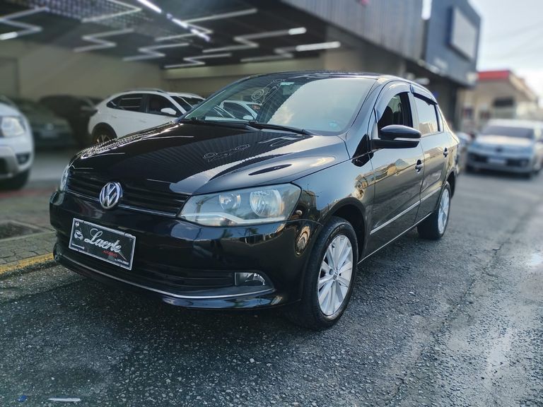 VolksWagen VOYAGE COMF/Highli. 1.6 T.Flex 8V 4p