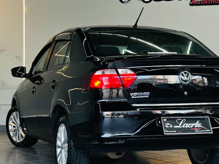 VolksWagen VOYAGE COMF/Highli. 1.6 T.Flex 8V 4p