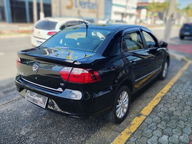 VolksWagen VOYAGE COMF/Highli. 1.6 T.Flex 8V 4p